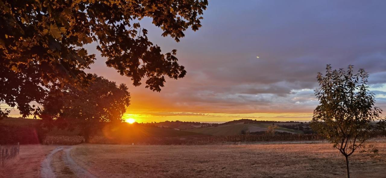 Les Hauts De Grazac, Chambres Et Tables D'Hotes Grazac  Bagian luar foto